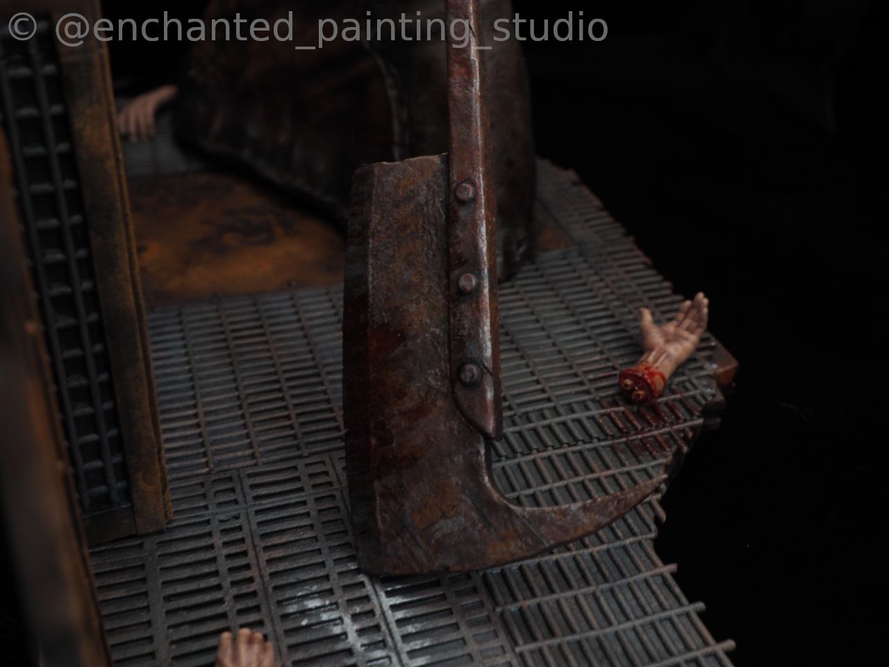 Pyramid Head Diorama Fullsize Statue